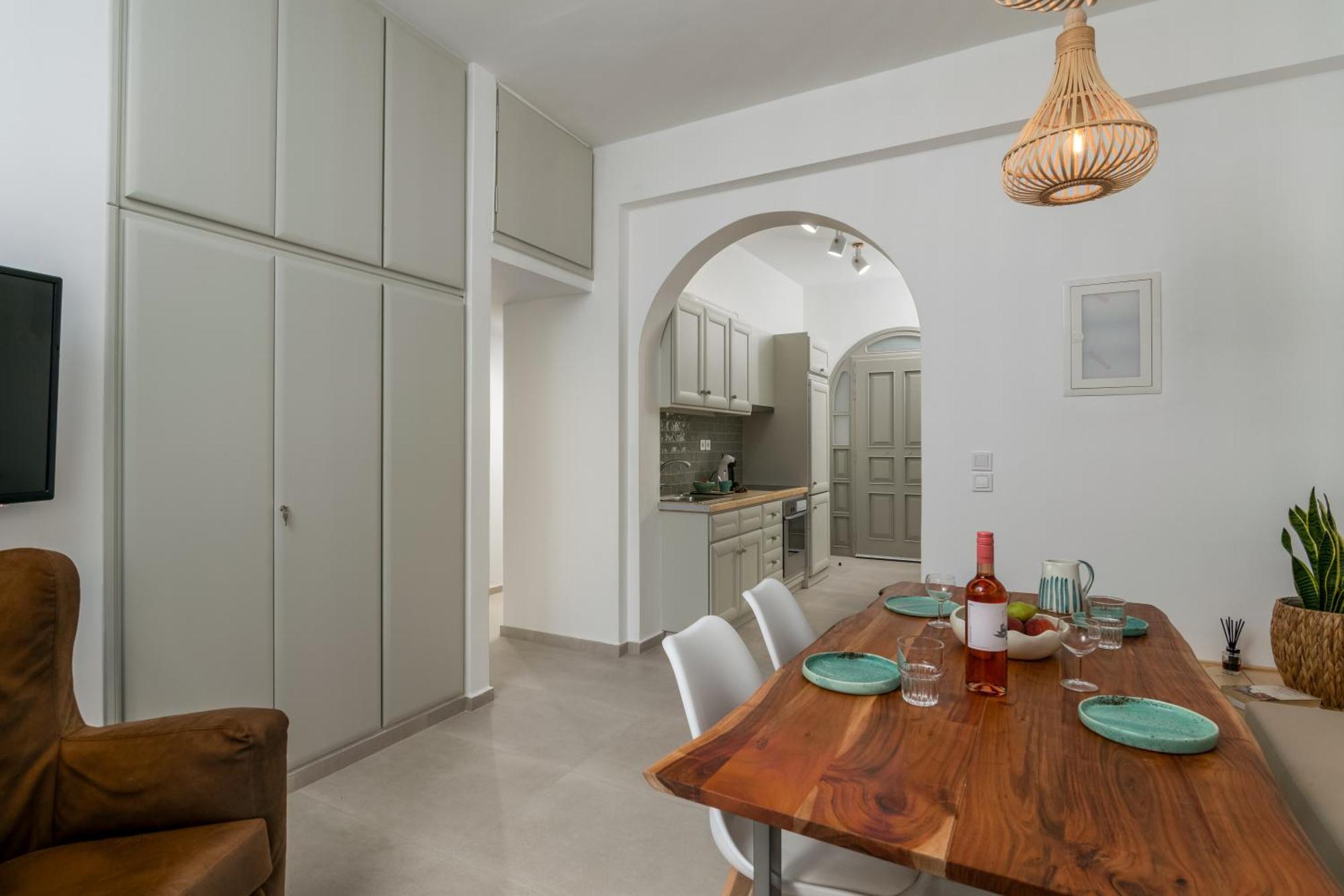 Areti'S Milos Guesthouses 아다마스 외부 사진